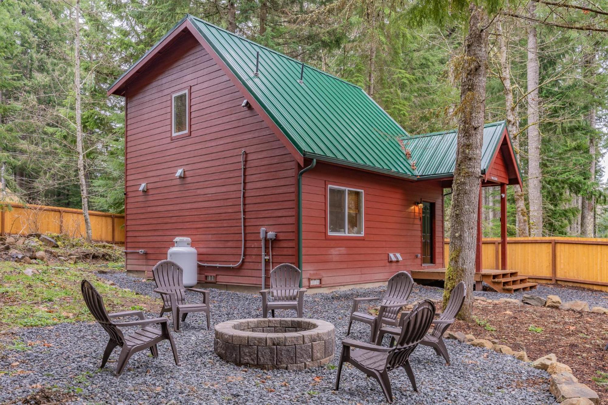 Mt. Rainier Cabin W/Hot Tub Ashford Exteriör bild