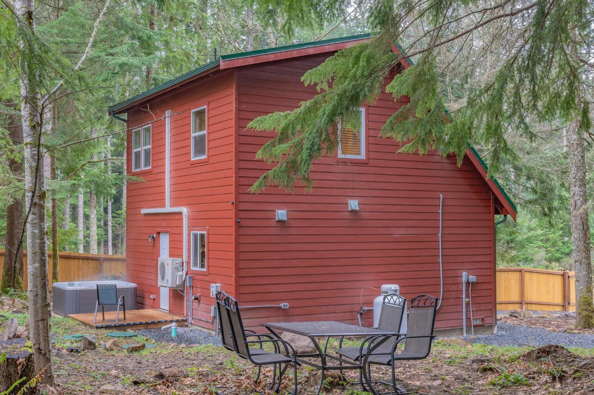 Mt. Rainier Cabin W/Hot Tub Ashford Exteriör bild